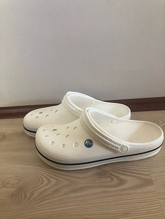 42 Beden Beyaz Crocs