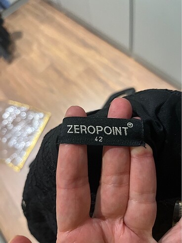 Hiç giyilmemiş şık elbise - Görsel 4