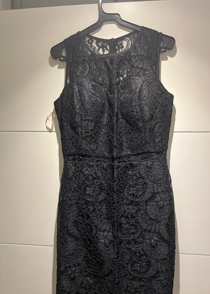 Hiç giyilmemiş şık elbise - Görsel 3