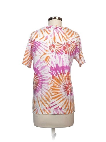 LC Waikiki T-shirt %70 İndirimli. - Görsel 3