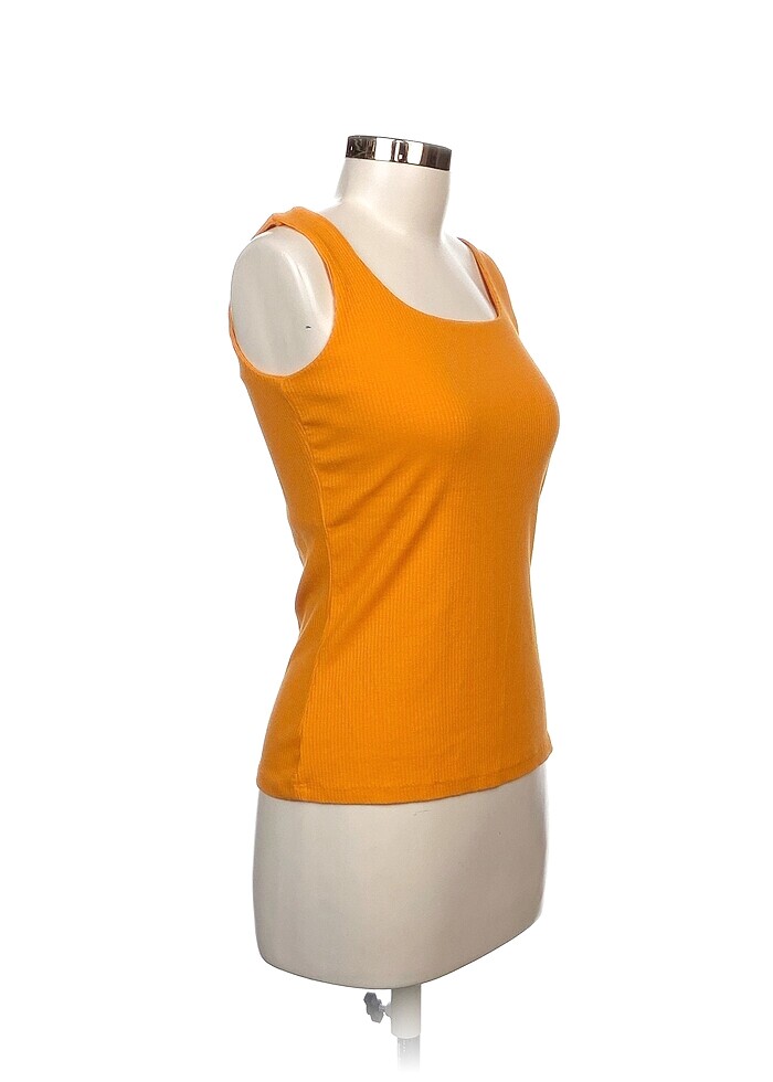 LC Waikiki T-shirt %70 İndirimli. - Görsel 2