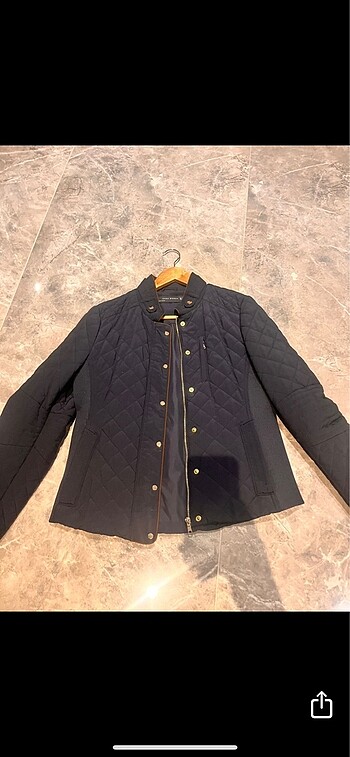 Zara mont