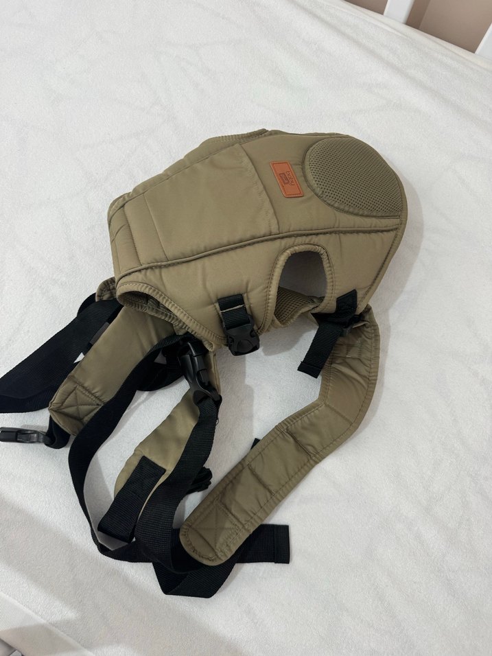 Kahverengi ve Gri Bebek Taşıyıcı - Görsel 4