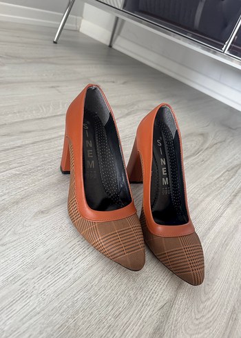 Diğer Kahverengi Parlak Stiletto Topuklu Kadın Ayakkabı