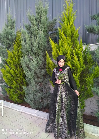 m Beden Siyah Uzun Kollu Gotik Çiçek Desenli Abiye