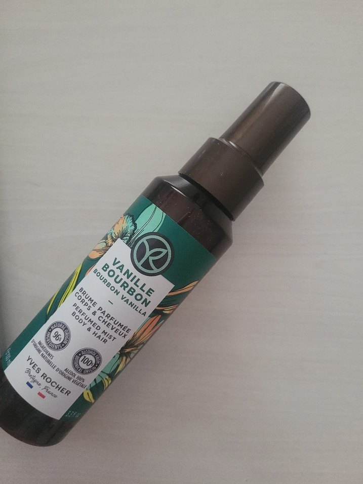 Yves Rocher Bourbon Vanilya Vücut ve Saç Spreyi/Body Mist - Görsel 2