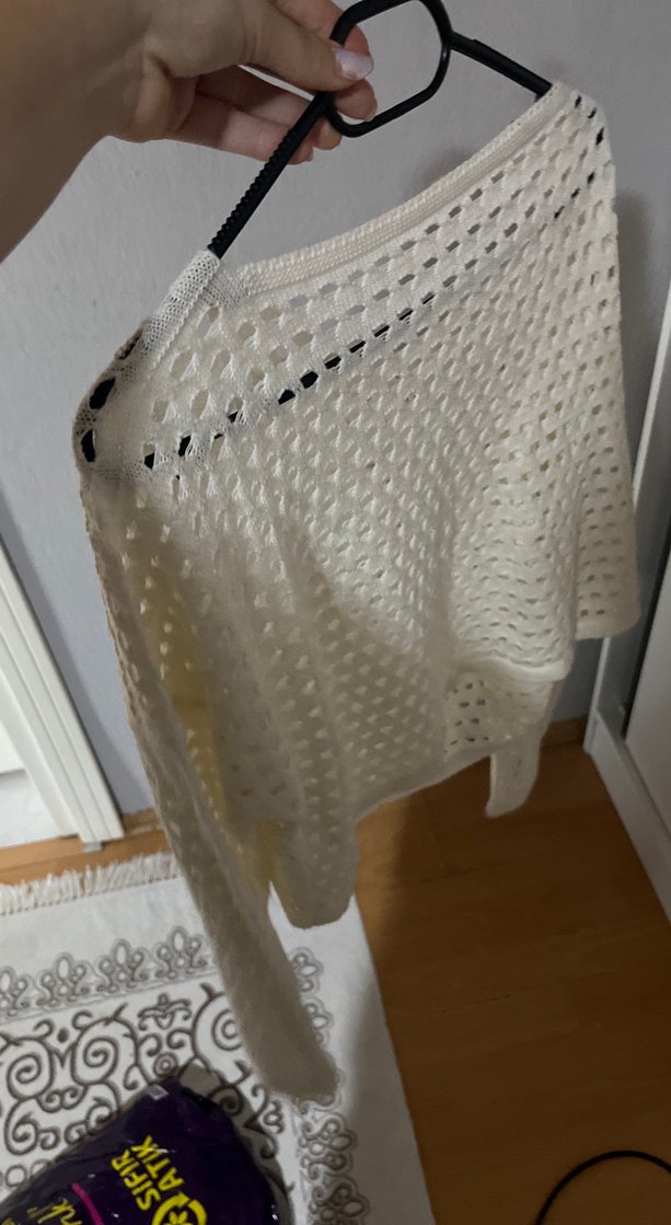 Beyaz Dantel Detaylı Uzun Kollu Bohem Kazak - Görsel 2