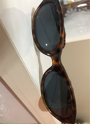 universal Beden Emporio armani gözlük (ithal değil)