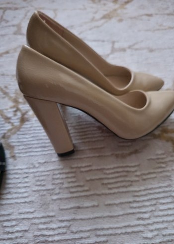 39 Beden Bej Kadın Topuklu Klasik Stiletto