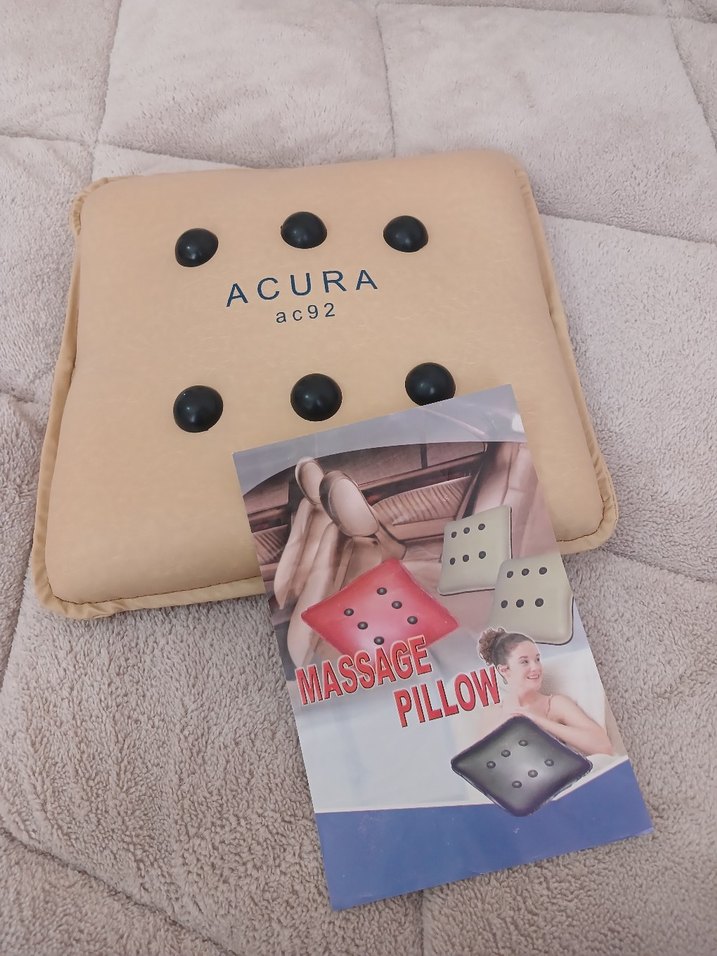 Bej Pastel ACURA massage pillow (masaj yastığı pilli) - Görsel 3