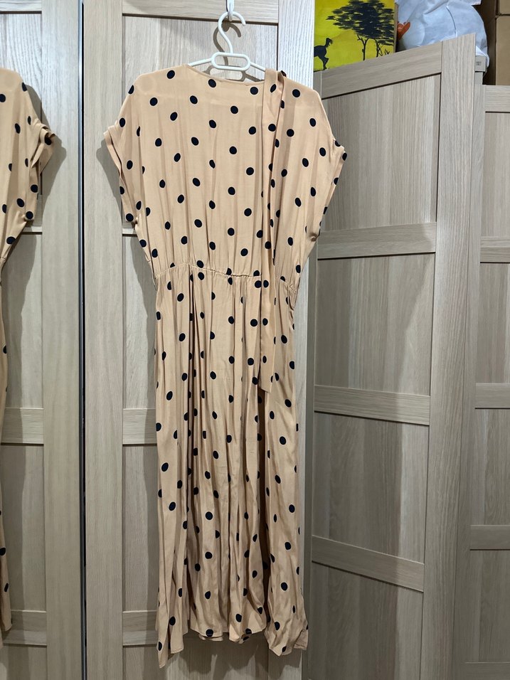 Açık kahve Puantiyeli Uzun Elbise - Görsel 4