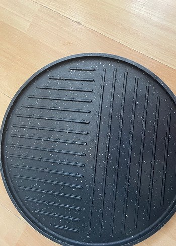 Siyah Yuvarlak Izgara Tava - Görsel 4