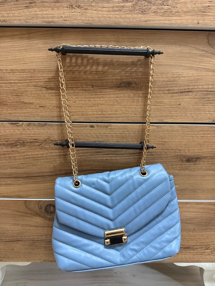 Mavi Zincir Detaylı Deri Kadın Çanta - Görsel 2