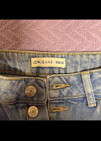 34 Beden mavi Renk Düğmeli, Bol Kesim Mini Kadın Denim Şort