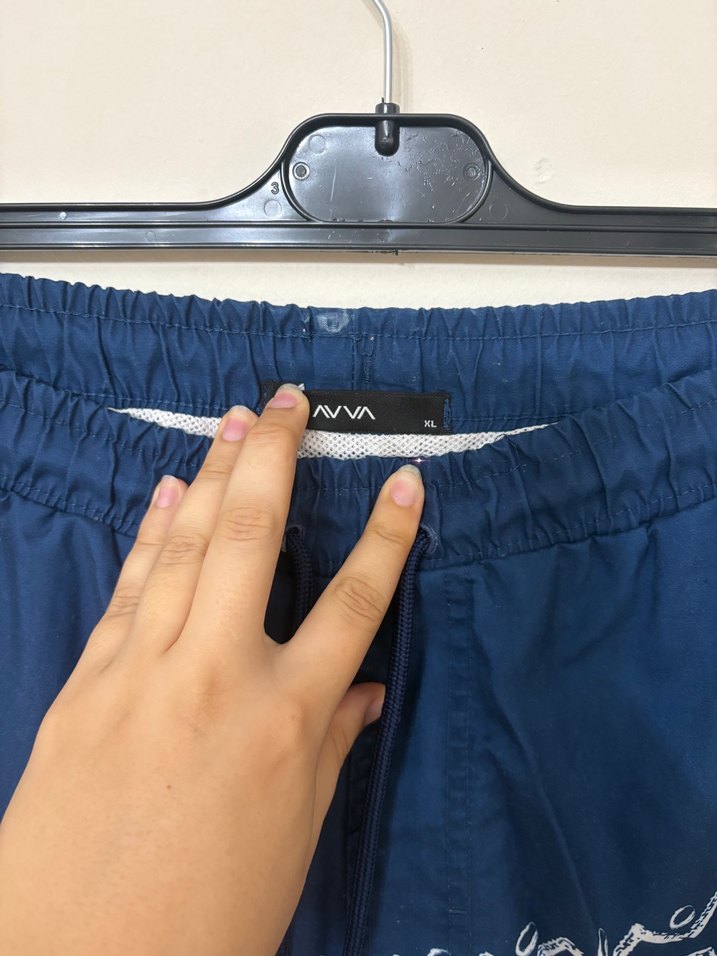 AVVA Erkek Lacivert Desenli Kısa Bağcıklı Deniz Şortu - Görsel 4