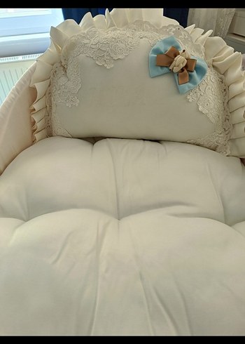 Beyaz Nakışlı Bebek Sepeti Mavi Fiyonk Detaylı - Görsel 3