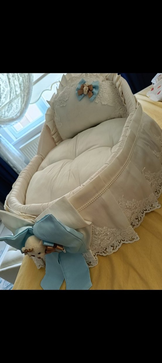 Beyaz Nakışlı Bebek Sepeti Mavi Fiyonk Detaylı - Görsel 5