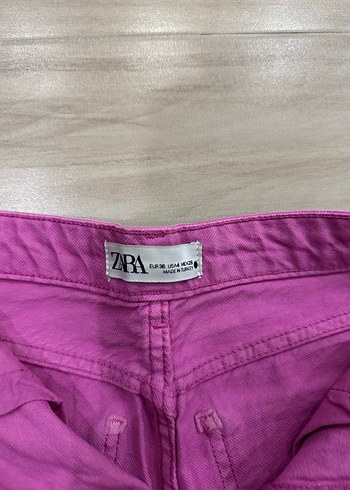 Zara Pembe Midi Boy Bol Kesim Denim Şort