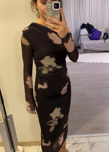 Uzun Kol Drapeli Siyah Batik Desenli Elbise - Görsel 2