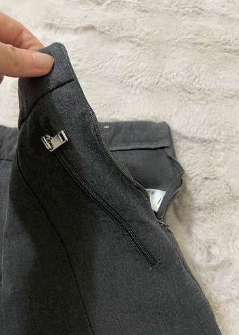 Zara Kadın Kumaş Pantolon Fermuarlı Cepli - Görsel 4