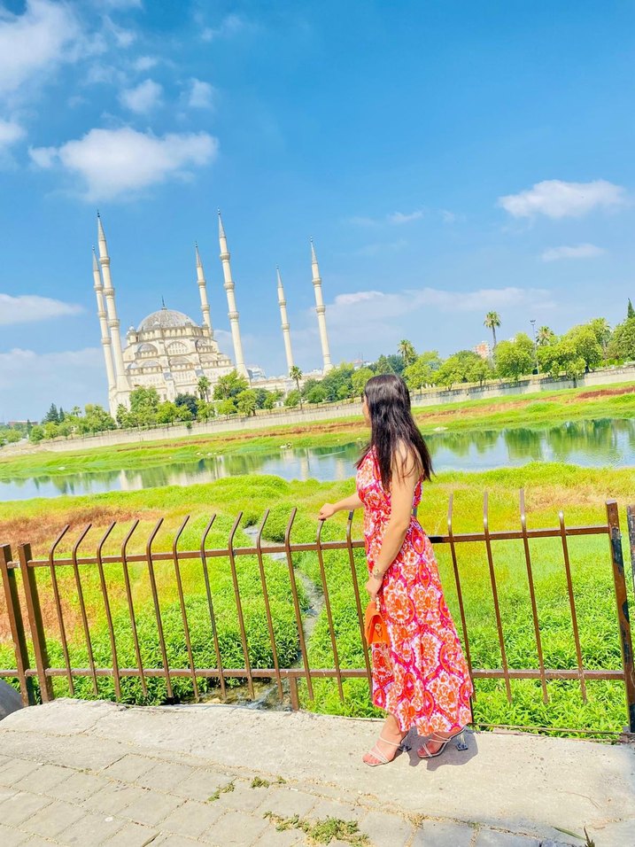 Renkli Etnik Desenli Askılı Uzun Elbise - Görsel 3