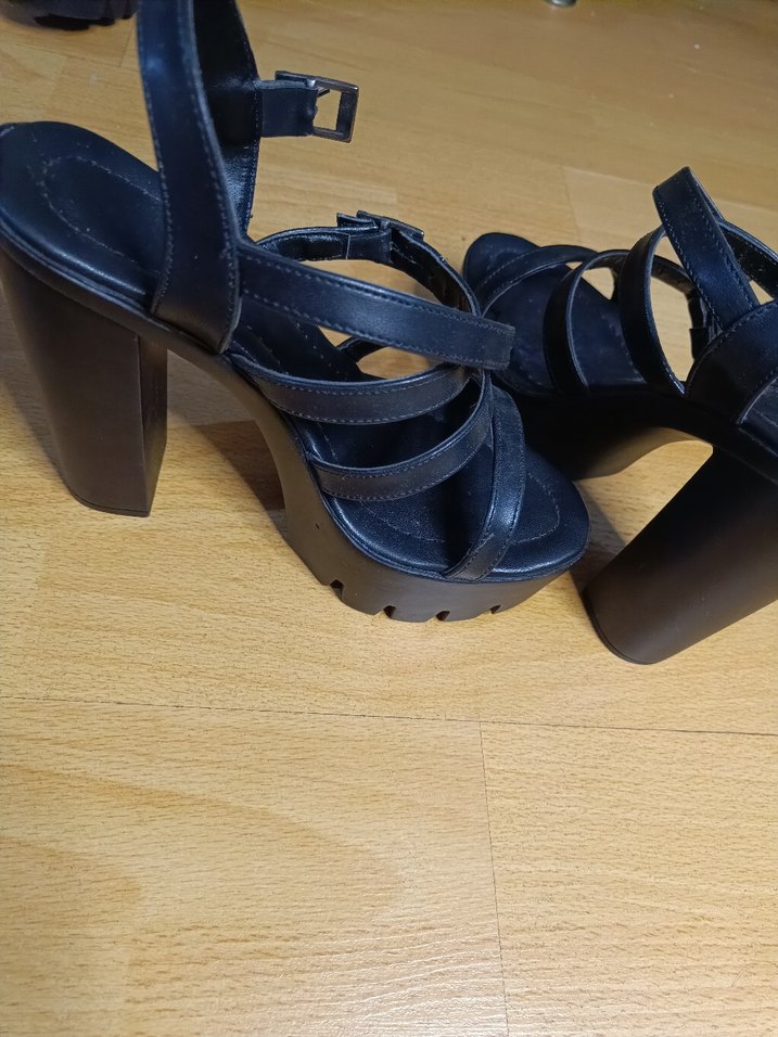 Siyah Gotik Platform Topuklu Kadın Ayakkabı - Görsel 3