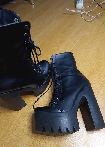 Kadın Siyah Deri Gotik Platform Topuklu Bot - Görsel 5