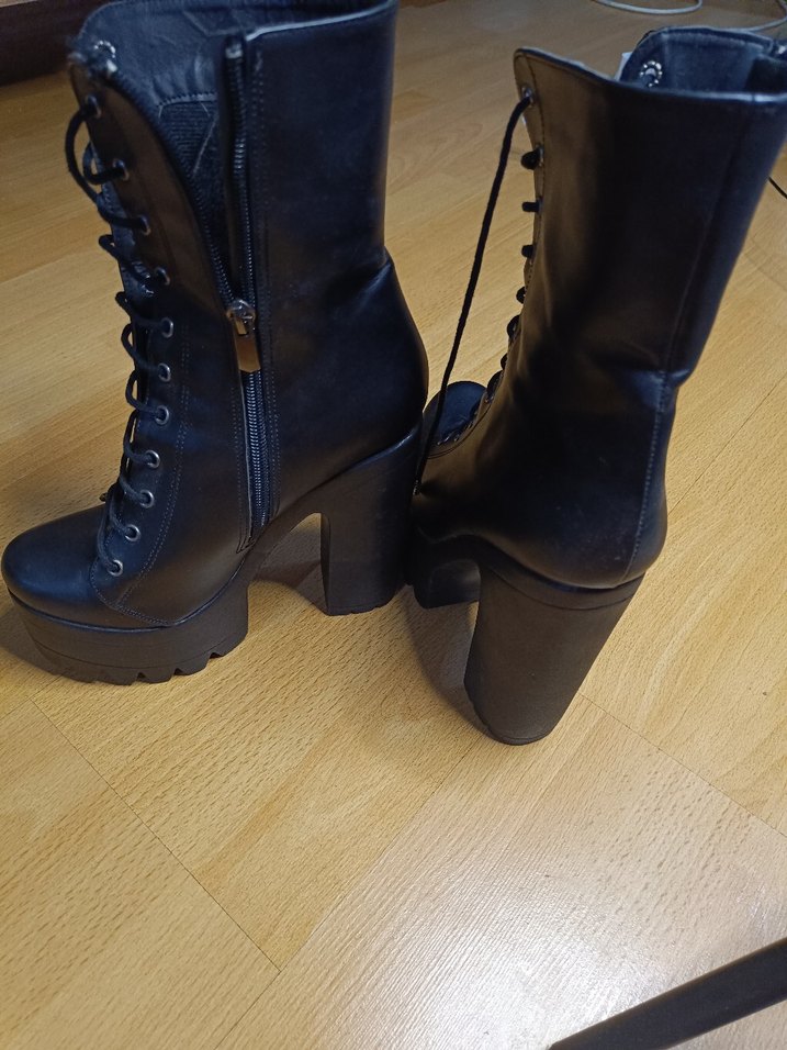 Kadın Siyah Deri Gotik Platform Topuklu Bot - Görsel 3