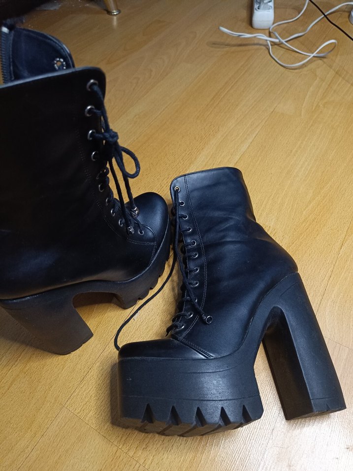 Kadın Siyah Deri Gotik Platform Topuklu Bot - Görsel 5