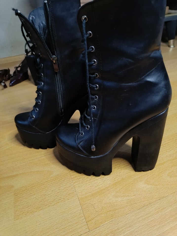 Kadın Siyah Deri Gotik Platform Topuklu Bot - Görsel 2