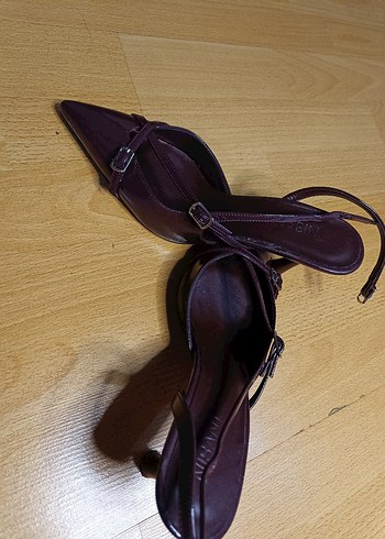 Diğer Bordo Rugan Tokalı İnce Topuklu Kadın Ayakkabı
