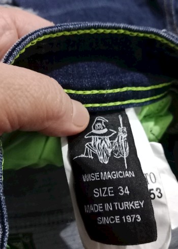 Renkli Batik Desenli Rahat Kesim Erkek Kot Şort - Görsel 6