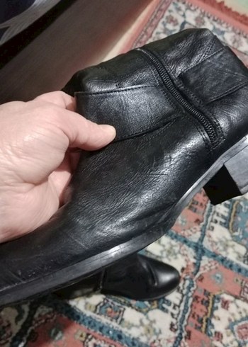 Kadın Siyah Deri Dizüstü Tokalı Bot - Görsel 4