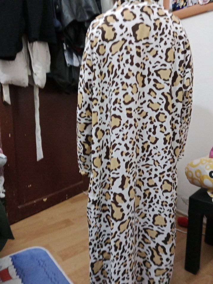 Leopar Desenli Uzun Kadın Elbisesi - Görsel 5