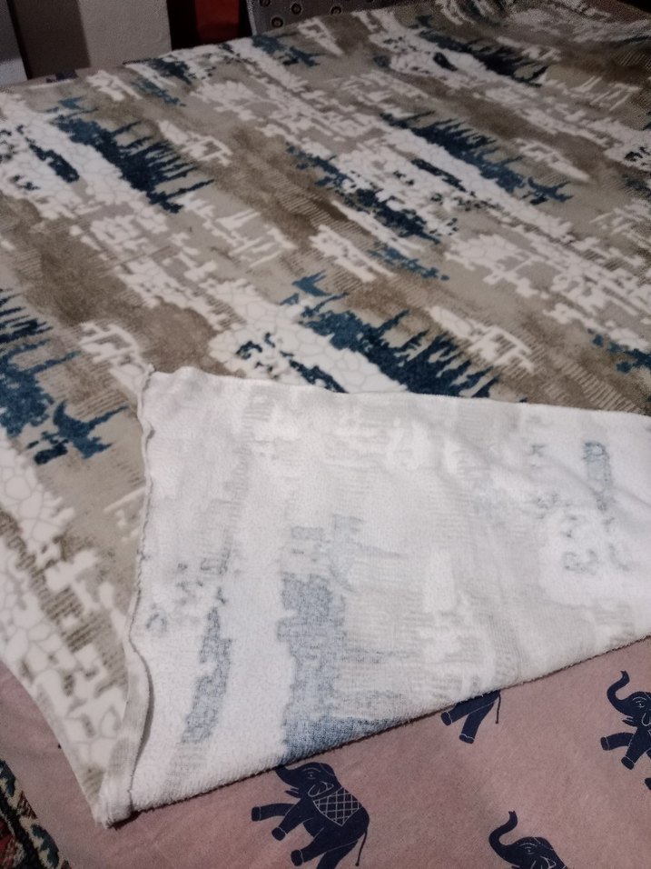 Gri Batik Desenli Yatak Örtüsü162x174cm - Görsel 5