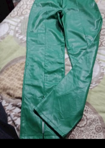 Yeşil Deri Kadın Pantolon - Görsel 2