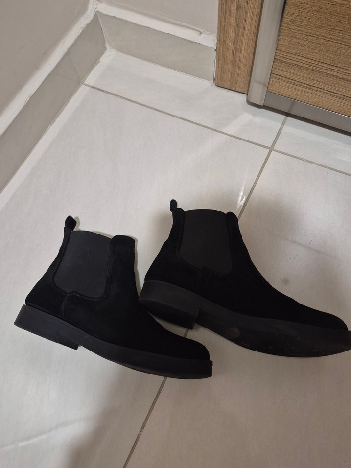 Siyah Süet Kadın Günlük Bot - Görsel 3