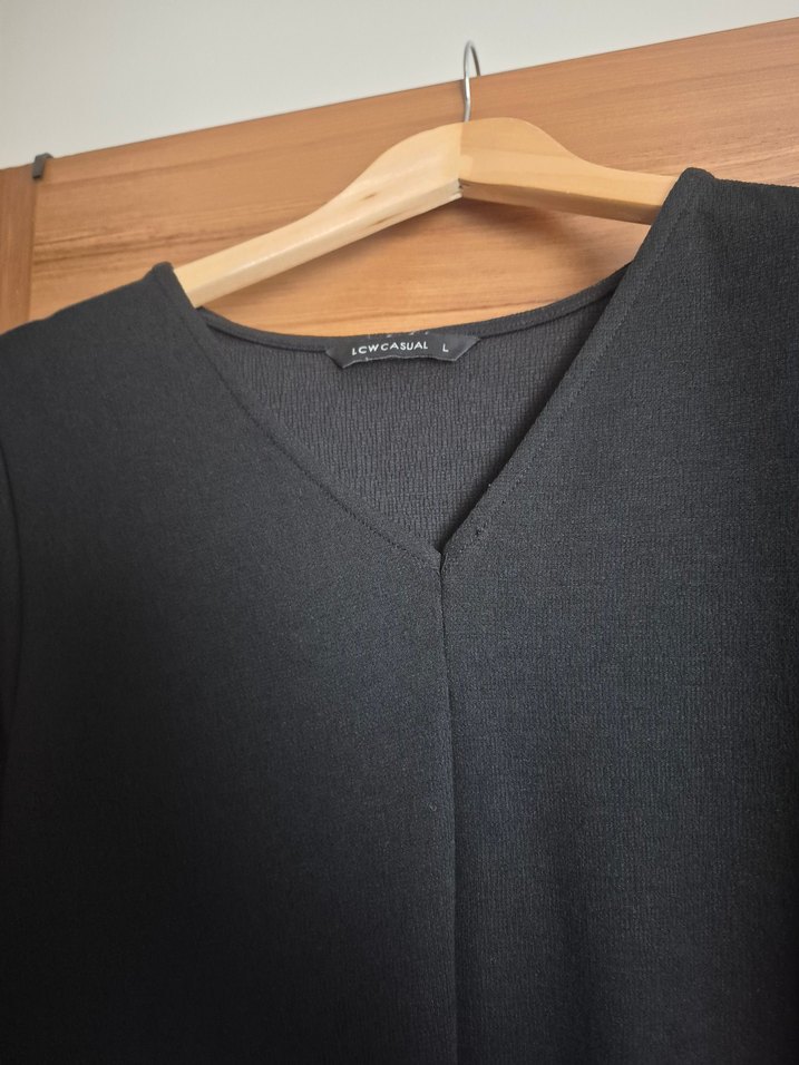 Drapeli Siyah V Yakalı Uzun Kadın Elbise - Görsel 2