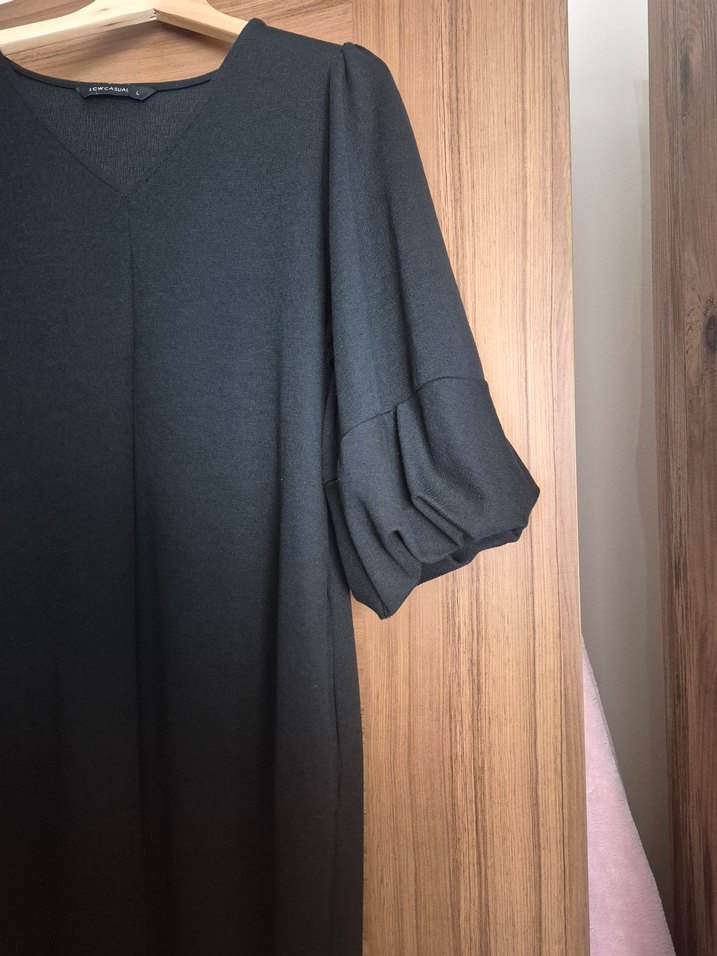 Drapeli Siyah V Yakalı Uzun Kadın Elbise - Görsel 3