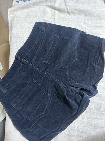LC Waikiki Kadife şort