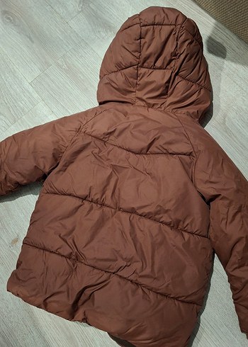 Kapüşonlu Düğmeli Kahverengi Erkek Çocuk Mont - Görsel 3