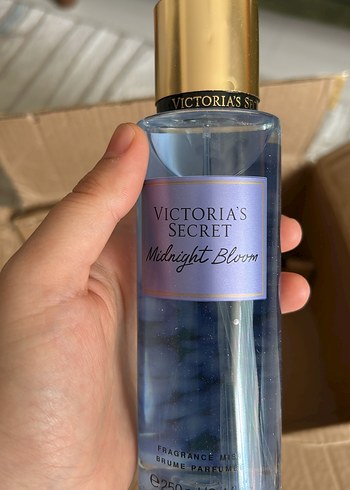 Victoria s Secret