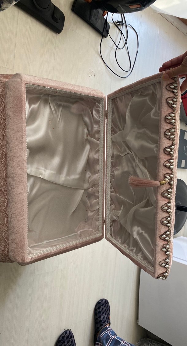 Dantel İşlemeli Pembe Kadın sandık - Görsel 2