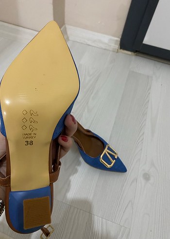 Diğer Klasik Mavi Yılan Desenli Kadın Topuklu Ayakkabı