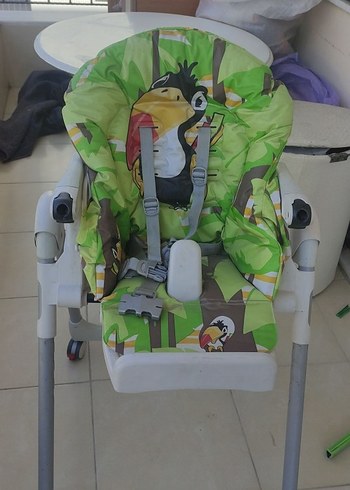 Yeşil Desenli Bebek Mama Sandalyesi