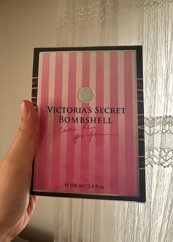 Victoria's Secret Bombshell Kadın Parfümü 100ml