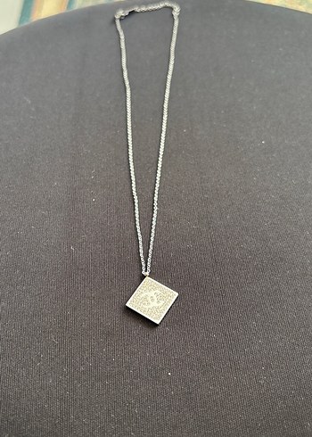 Gri Midi Kolye