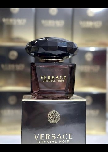 Versace Crystal Noir Kadın Parfümü