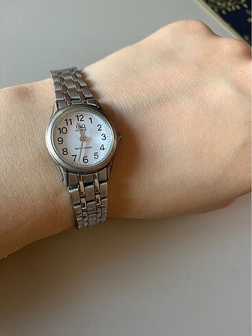 Q&Q vintage