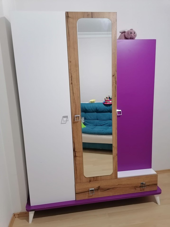 Mor ve Beyaz Çocuk Dolabı - Görsel 2